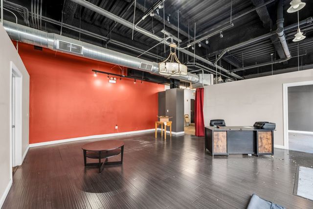 1610 S Halsted Street, Chicago, IL 60608