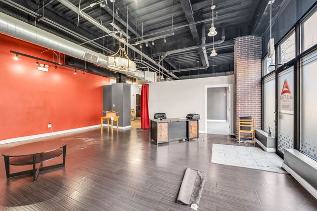 1610 S Halsted Street, Chicago, IL 60608