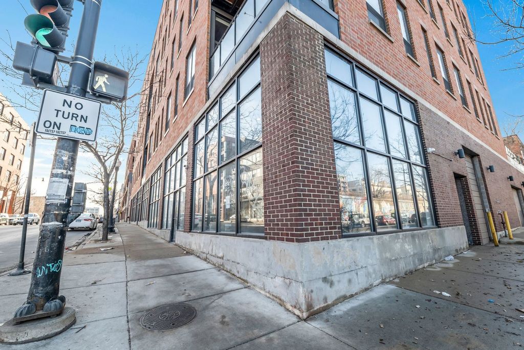 1610 S Halsted Street, Chicago, IL 60608