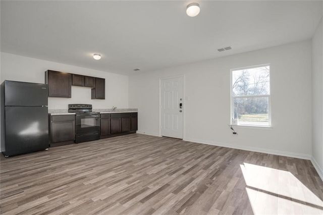 1619 N 12th Street, Waco, TX 76707