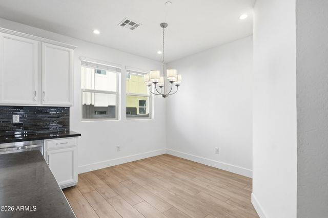 820 N 8TH Avenue 24, Phoenix, AZ 85007