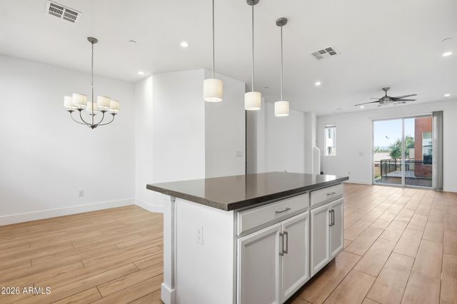 820 N 8TH Avenue 24, Phoenix, AZ 85007