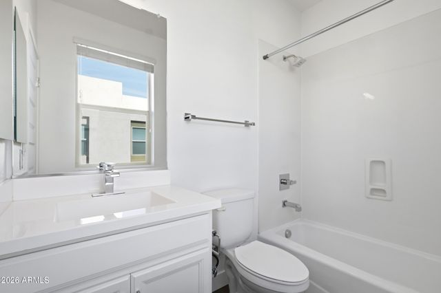 820 N 8TH Avenue 24, Phoenix, AZ 85007