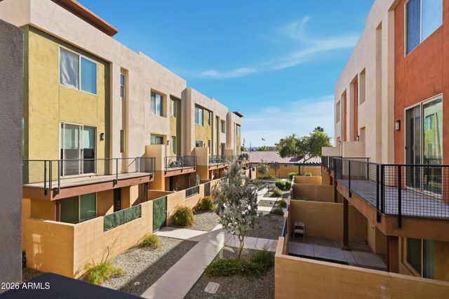 820 N 8TH Avenue 24, Phoenix, AZ 85007