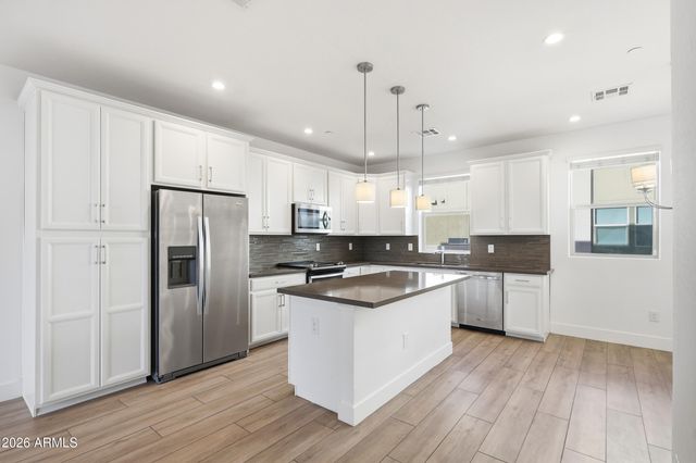 820 N 8TH Avenue 24, Phoenix, AZ 85007