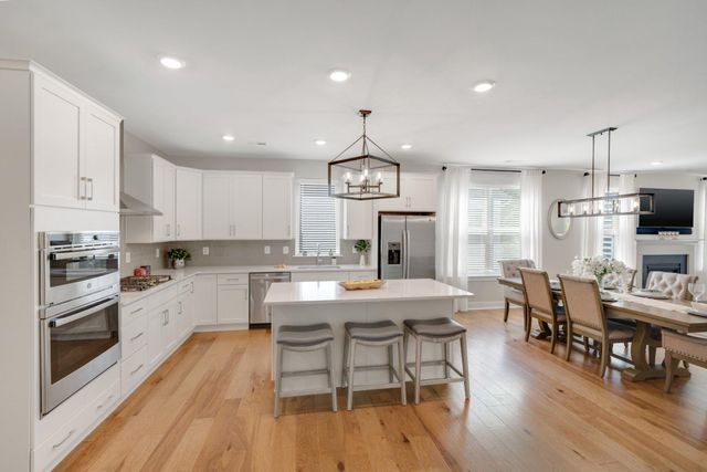 651 MAYFIELD FALLS DR, Newark, DE 19702