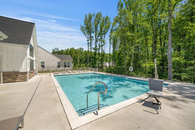 651 MAYFIELD FALLS DR, Newark, DE 19702