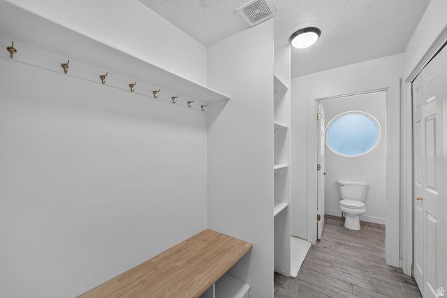 1332 N 2350 ST, Layton, UT 84040