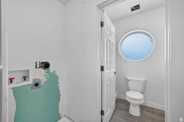 1332 N 2350 ST, Layton, UT 84040
