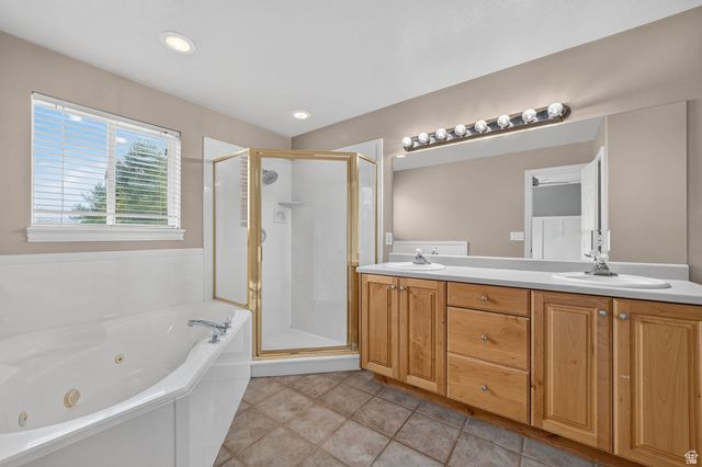 1332 N 2350 ST, Layton, UT 84040