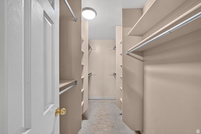 1332 N 2350 ST, Layton, UT 84040