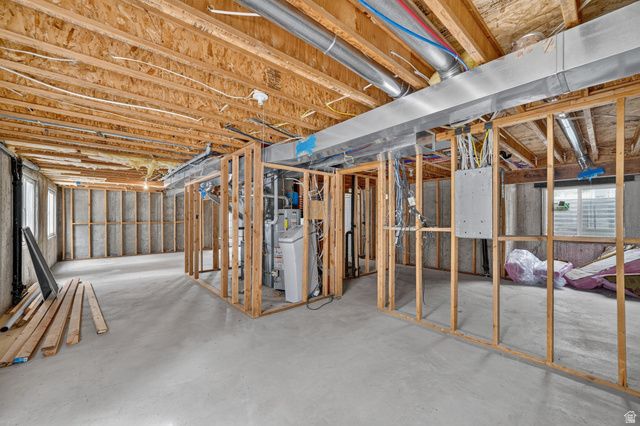 1332 N 2350 ST, Layton, UT 84040