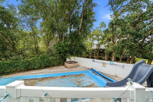 1332 N 2350 ST, Layton, UT 84040