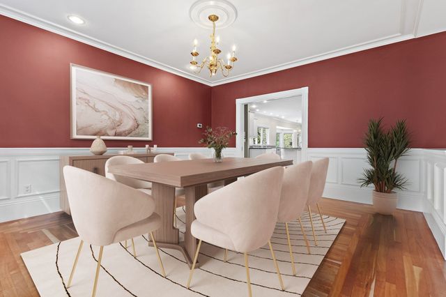27 Carriage Drive, Lexington, MA 02420