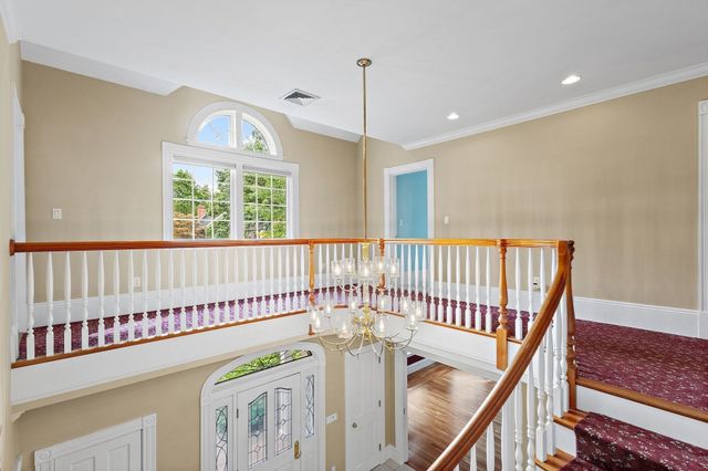 27 Carriage Drive, Lexington, MA 02420