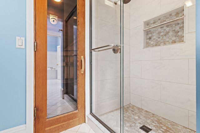 27 Carriage Drive, Lexington, MA 02420