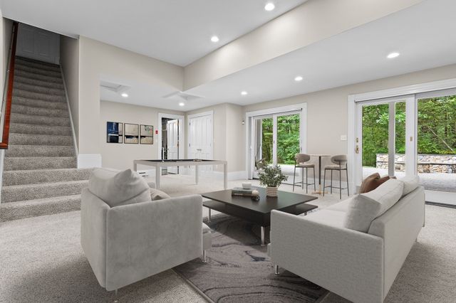 27 Carriage Drive, Lexington, MA 02420