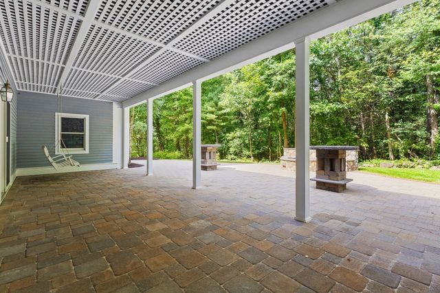 27 Carriage Drive, Lexington, MA 02420