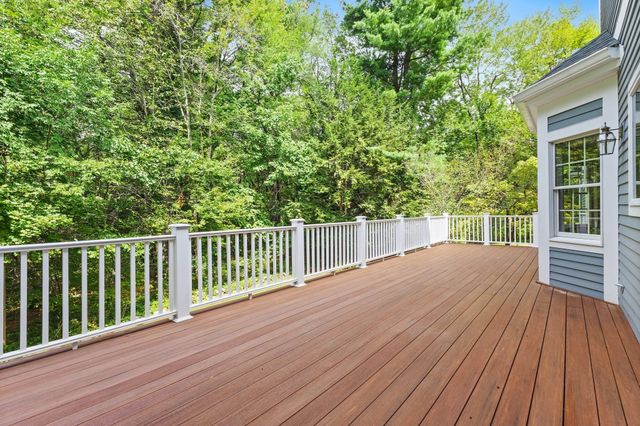 27 Carriage Drive, Lexington, MA 02420