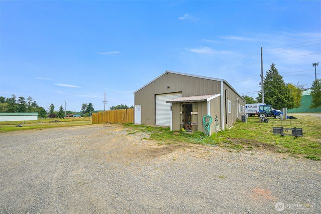 7245 Kickerville Road, Ferndale, WA 98248