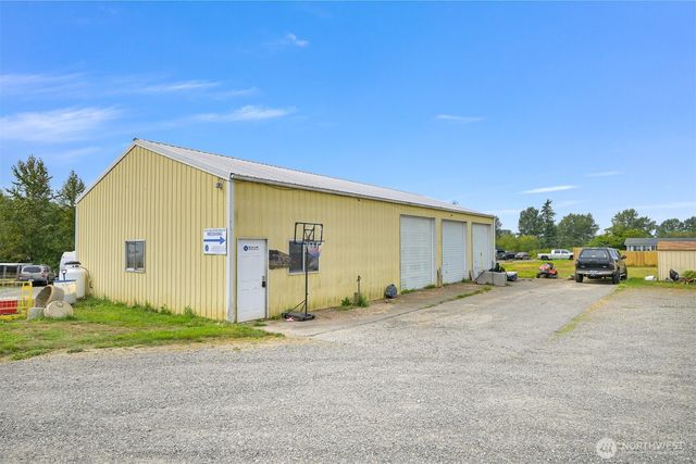 7245 Kickerville Road, Ferndale, WA 98248