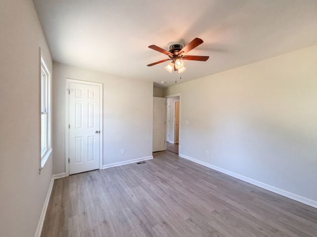 1036 E Commerce St, Lewisburg, TN 37091