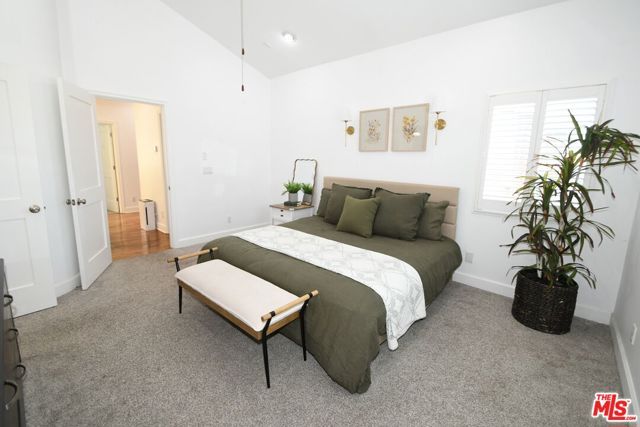 2516 Gates Avenue B, Redondo Beach, CA 90278