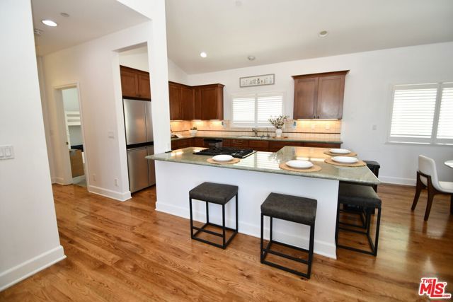 2516 Gates Avenue B, Redondo Beach, CA 90278