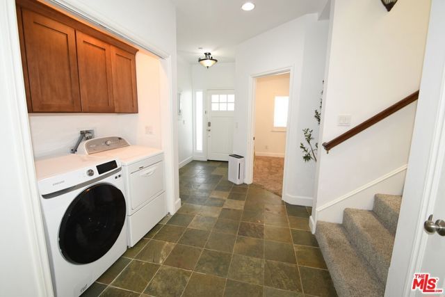 2516 Gates Avenue B, Redondo Beach, CA 90278