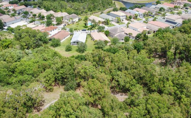 1196 SE Fleming Way, Stuart, FL 34997