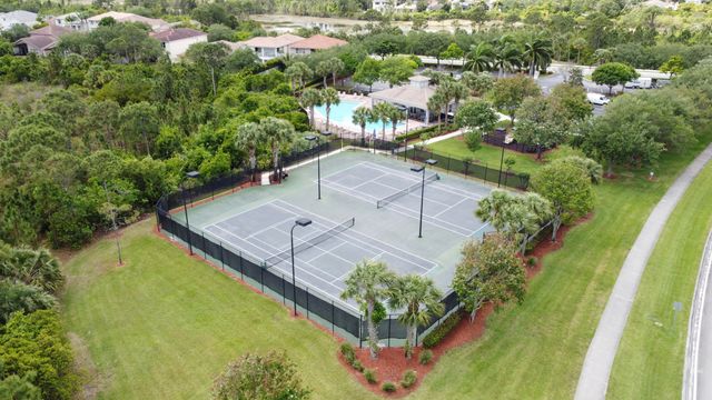 1196 SE Fleming Way, Stuart, FL 34997