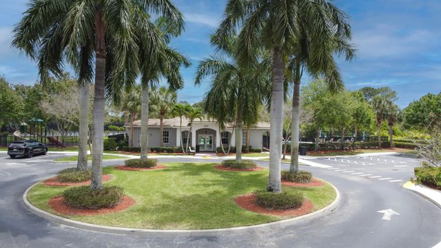 1196 SE Fleming Way, Stuart, FL 34997