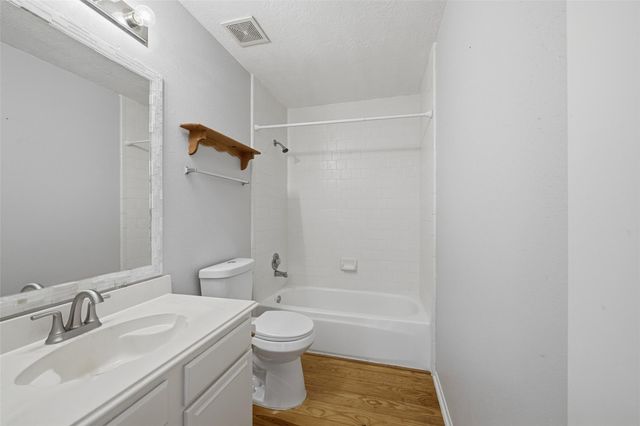 16938 Blue Mist Circle, Sugar Land, TX 77498