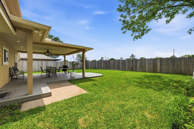 16938 Blue Mist Circle, Sugar Land, TX 77498