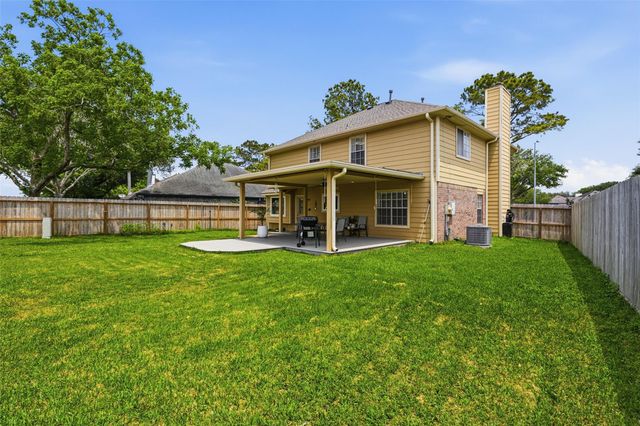 16938 Blue Mist Circle, Sugar Land, TX 77498