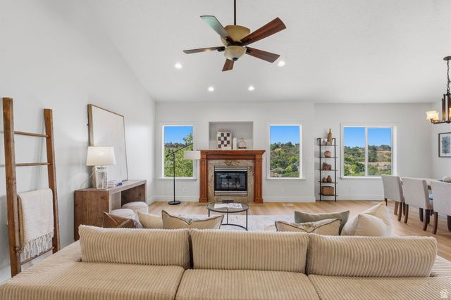 6698 S HIDDEN MILL CV, Cottonwood Heights, UT 84121
