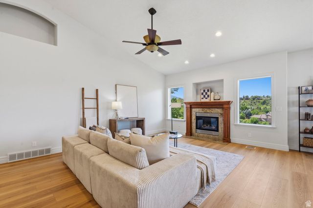 6698 S HIDDEN MILL CV, Cottonwood Heights, UT 84121