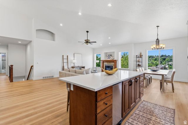 6698 S HIDDEN MILL CV, Cottonwood Heights, UT 84121