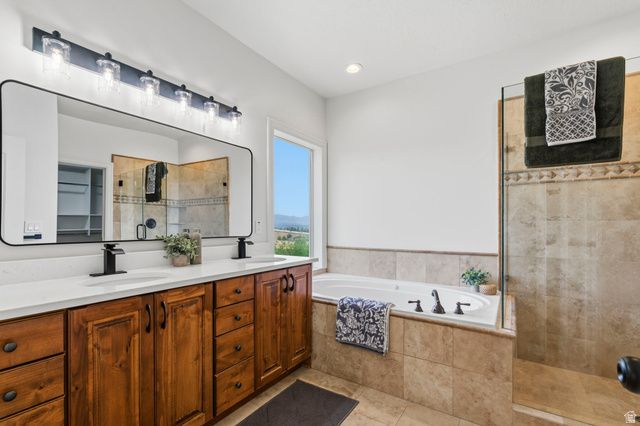 6698 S HIDDEN MILL CV, Cottonwood Heights, UT 84121