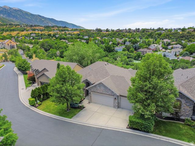 6698 S HIDDEN MILL CV, Cottonwood Heights, UT 84121
