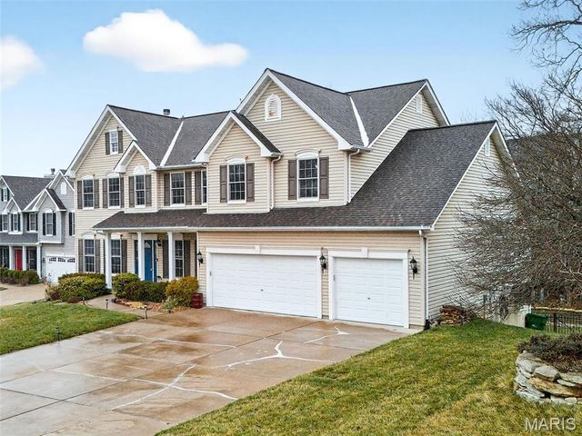 4108 Millers Ridge, St Charles, MO 63304