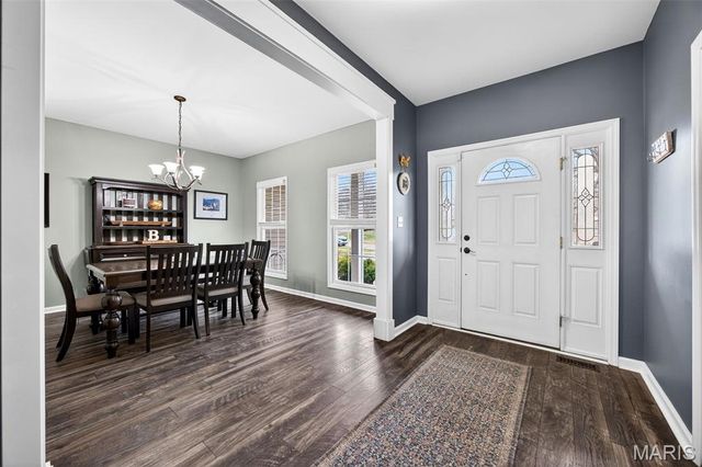 4108 Millers Ridge, St Charles, MO 63304