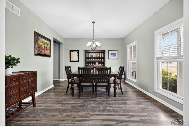 4108 Millers Ridge, St Charles, MO 63304