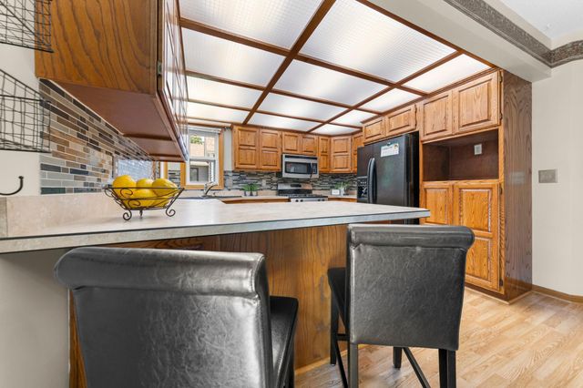 1801 87th Trail N, Brooklyn Park, MN 55443
