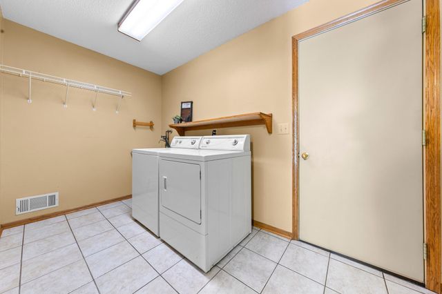 1801 87th Trail N, Brooklyn Park, MN 55443
