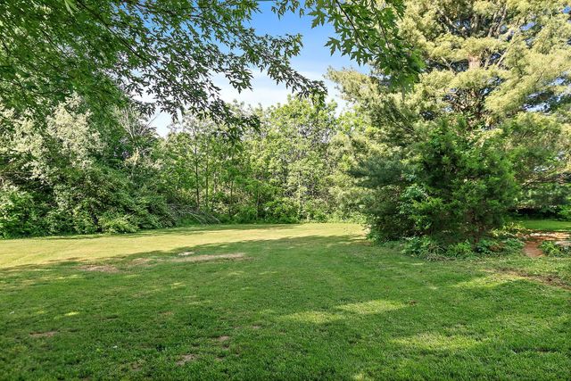 213 SW Griffin Place, Poplar Grove, IL 61065