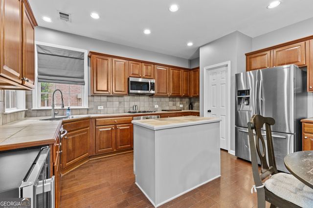 3925 Coventry Park Lane, Peachtree Corners, GA 30096