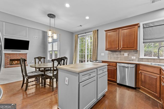 3925 Coventry Park Lane, Peachtree Corners, GA 30096