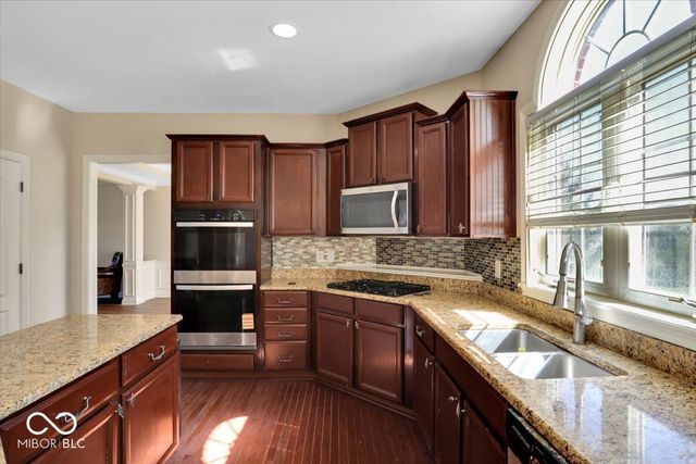 2519 Heathermoor Park Drive S, Carmel, IN 46074