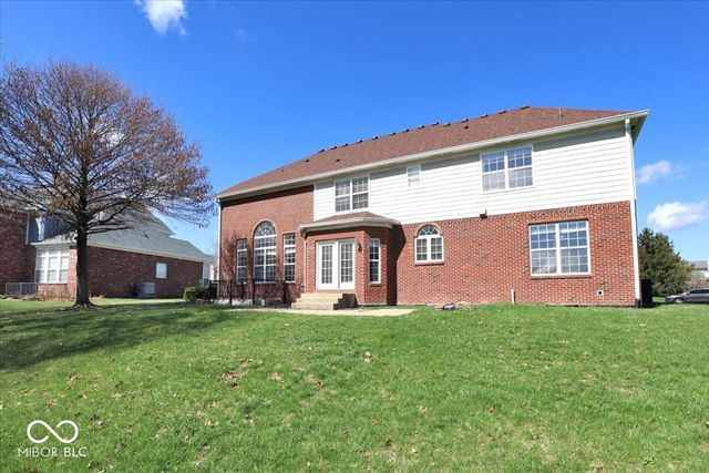 2519 Heathermoor Park Drive S, Carmel, IN 46074